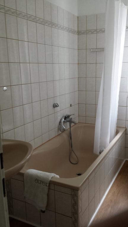 Konstanz Naehe, Ruhiges 4-Zim-Wohnung Bis 8 Personen Kreuzlingen Kamer foto